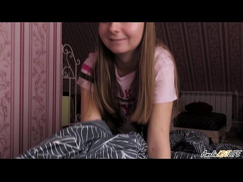 ❤️ Blondinka globoko sesa svojega prijatelja in dobi spermo v usta ❤ Domače porniče pri nas ☑