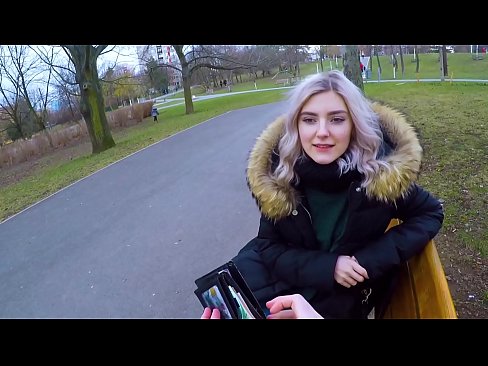 ❤️ Pogoltne tujčevo vročo spermo za denar - fafanje v parku Eva Elfie ❤ Domače porniče pri nas ☑